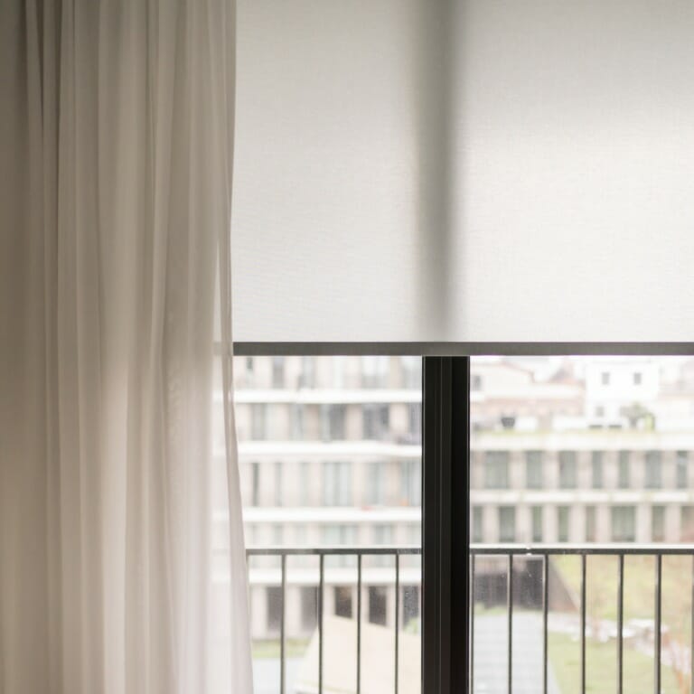 Rolgordijnen: perfecte raamdecoratie voor kunststof kozijnen Zonnelux